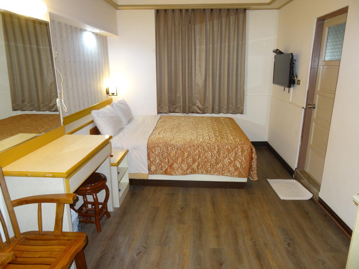 Jia Xin Hotel Chiayi Exterior foto